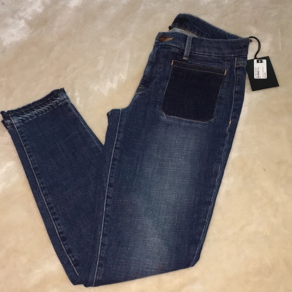 ❤️NWT❤️GENETIC BARDOT WELT POCKET SKINNY JEANS - Picture 4 of 9